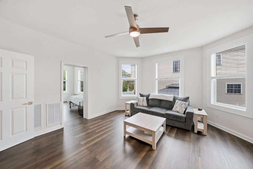 485-web-or-mls-428 E Union Ave, Bound Brook - Photo (22)